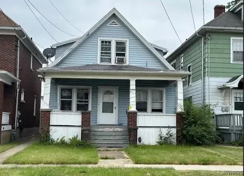 2409 Woodlawn Ave, Niagara Falls, NY 14301