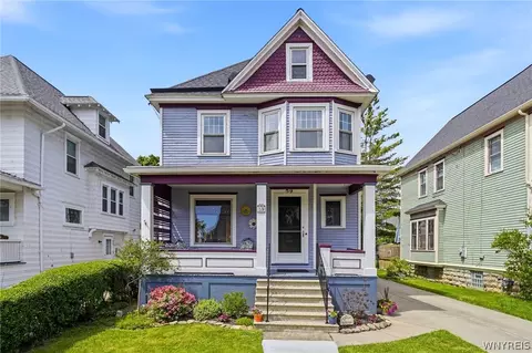 59 Mang Ave, Kenmore, NY 14217