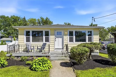 277 Fredericka St, North Tonawanda, NY 14120