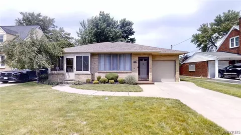 34 Wiesner Rd, Lackawanna, NY 14218