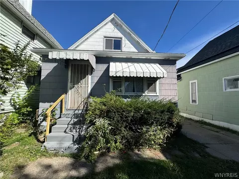 139 Weimar St, Buffalo, NY 14206