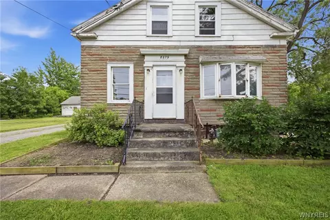 8279 Erie Rd, Evans, NY 14006