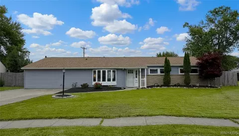 79 Alys Dr E, Depew, NY 14043