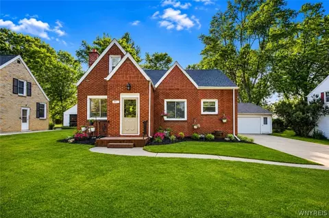 491 Mount Vernon Rd, Amherst, NY 14226