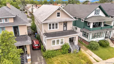 70 Brunswick Blvd, Buffalo, NY 14208