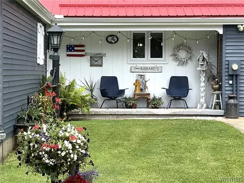 Exterior - 3 Clearview Dr, Arcade, NY 14009 photo 2 of 10