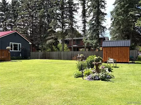 Exterior - 3 Clearview Dr, Arcade, NY 14009 photo 4 of 10