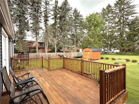 Exterior - 3 Clearview Dr, Arcade, NY 14009 photo 3 of 10