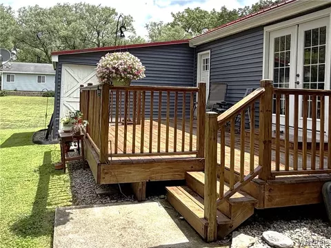 Exterior - 3 Clearview Dr, Arcade, NY 14009 photo 6 of 10