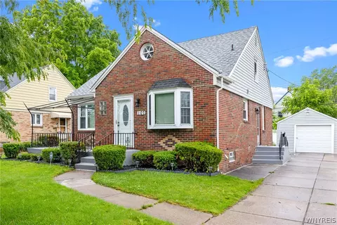 107 Alpine Pl, Cheektowaga, NY 14225