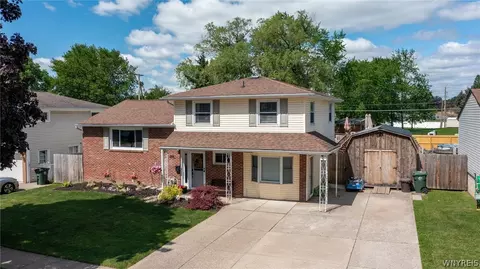 288 Argus Dr, Depew, NY 14043