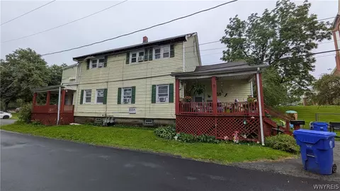 19 School St, West Seneca, NY 14224