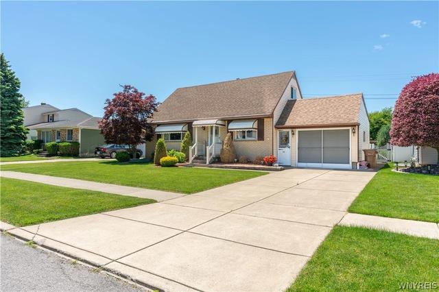 34 Louise Dr, Cheektowaga, NY 14227