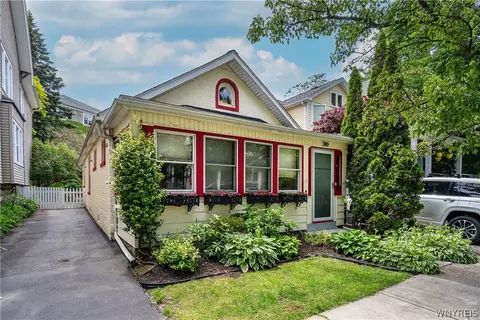 380 Summer St, Buffalo, NY 14213