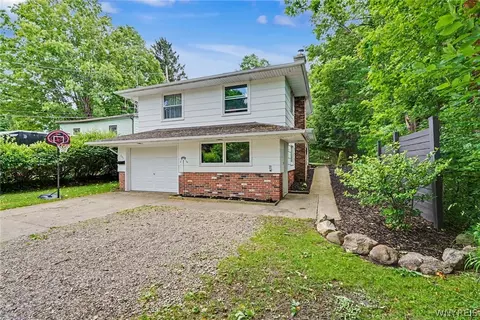 203 Maple Ave, Springville, NY 14141