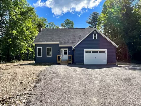 12965 Johnson Rd, East Concord, NY 14055