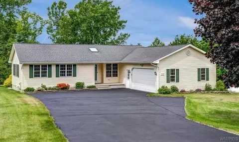 4868 Cambria Rd, Cambria, NY 14094