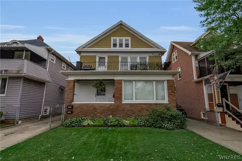 285 Hartwell Rd, Buffalo, NY 14216