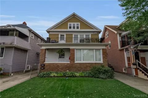 285 Hartwell Rd, Buffalo, NY 14216