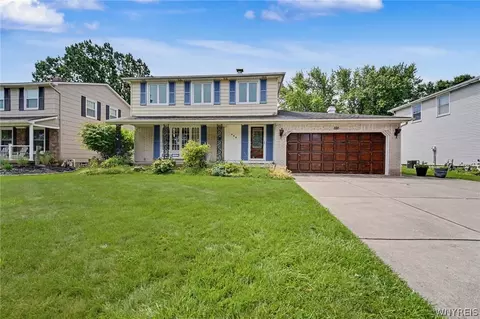 455 Meadow Dr, West Seneca, NY 14224