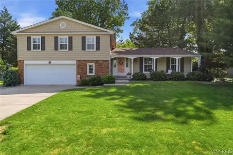 186 Bridle Path, Amherst, NY 14221