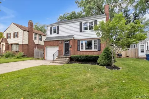 169 Ridgewood Dr, Amherst, NY 14226