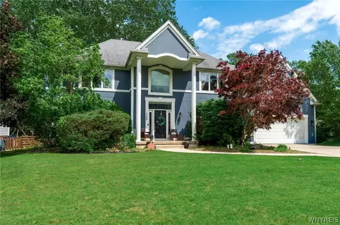 152 Pino Verde Ln, Amherst, NY 14221