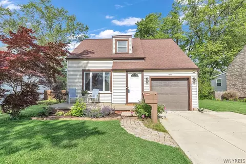 484 Walton Dr, Cheektowaga, NY 14225