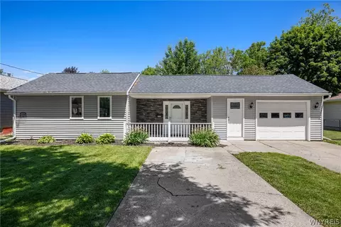 405 Warner Ave, North Tonawanda, NY 14120