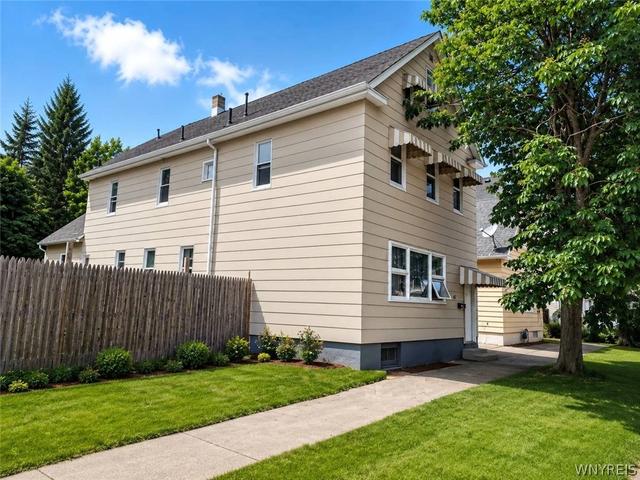 442 18th St, Niagara Falls, NY 14303