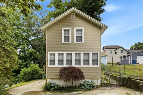 Exterior - 629 Seymour, Evans, NY 14006 photo 5 of 8