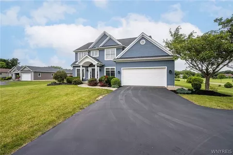 3091 Bullis Rd, Elma, NY 14059