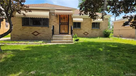 841 George Urban Blvd, Cheektowaga, NY 14225