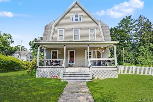 81 S Main St, Belfast, NY 14711