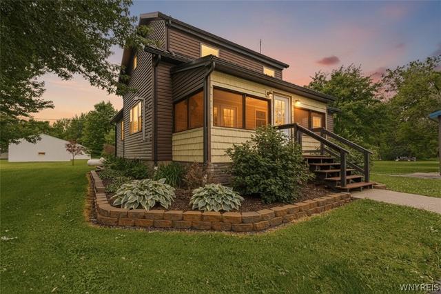 9273 Foote Rd, Royalton, NY 14001