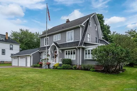 110 N Cayuga Rd, Amherst, NY 14221