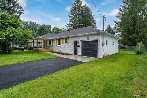 1554 Meadow Dr, Alden, NY 14004
