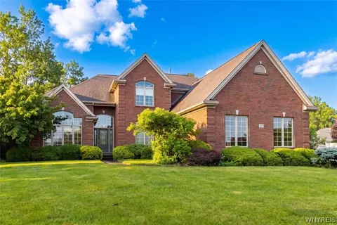 187 S Rockingham, Amherst, NY 14228