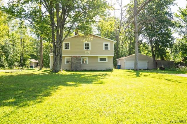 481 Poplar Ave, Evans, NY 14006