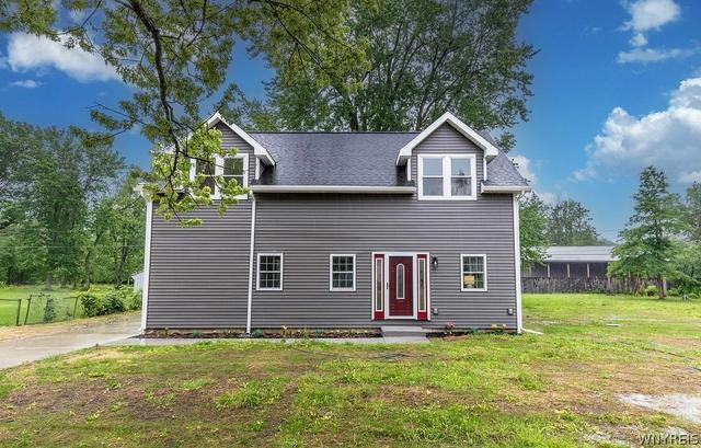 3046 Westwood Dr, Grand Island, NY 14072
