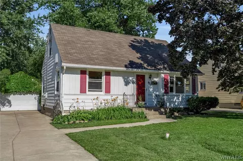 873 Parkhurst Blvd, Tonawanda, NY 14150