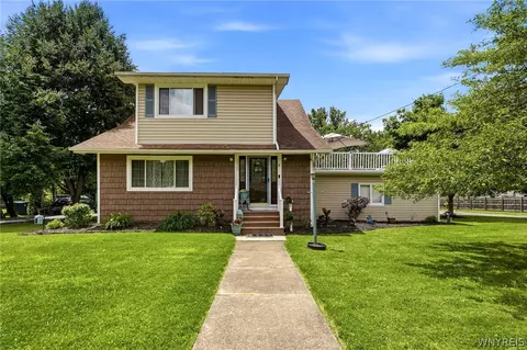 1422 Payne Ave, North Tonawanda, NY 14120