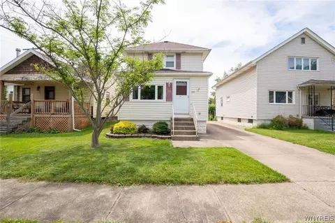 105 Elm St, Lackawanna, NY 14218