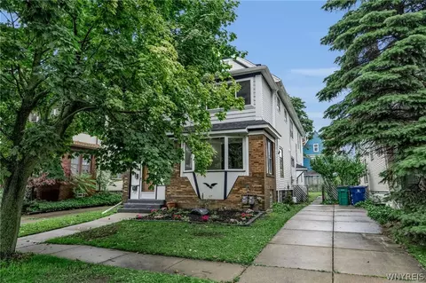 91 Saint Johns Parkside St, Buffalo, NY 14210
