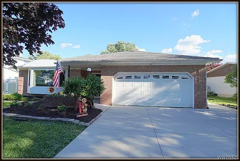 51 Swanson, Amherst, NY 14221