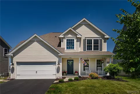 99 Cherry Laurel Ln, Amherst, NY 14228