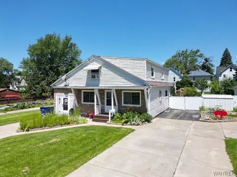 102 Dorrance Ave, Buffalo, NY 14218