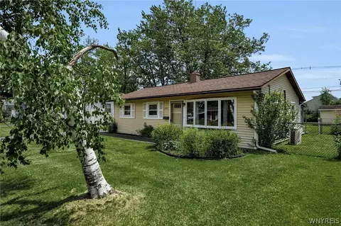 201 Dupont Ave, Tonawanda, NY 14150