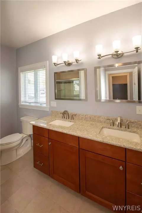 Bath - 217 Marineview Dr, Sullivan, NY 13037 photo 1 of 6