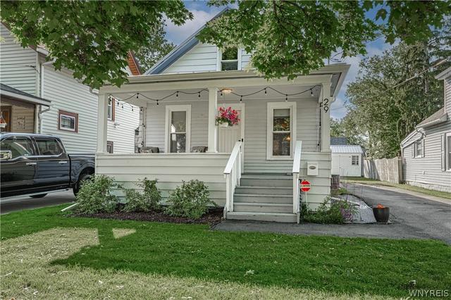 29 E Felton St, North Tonawanda, NY 14120